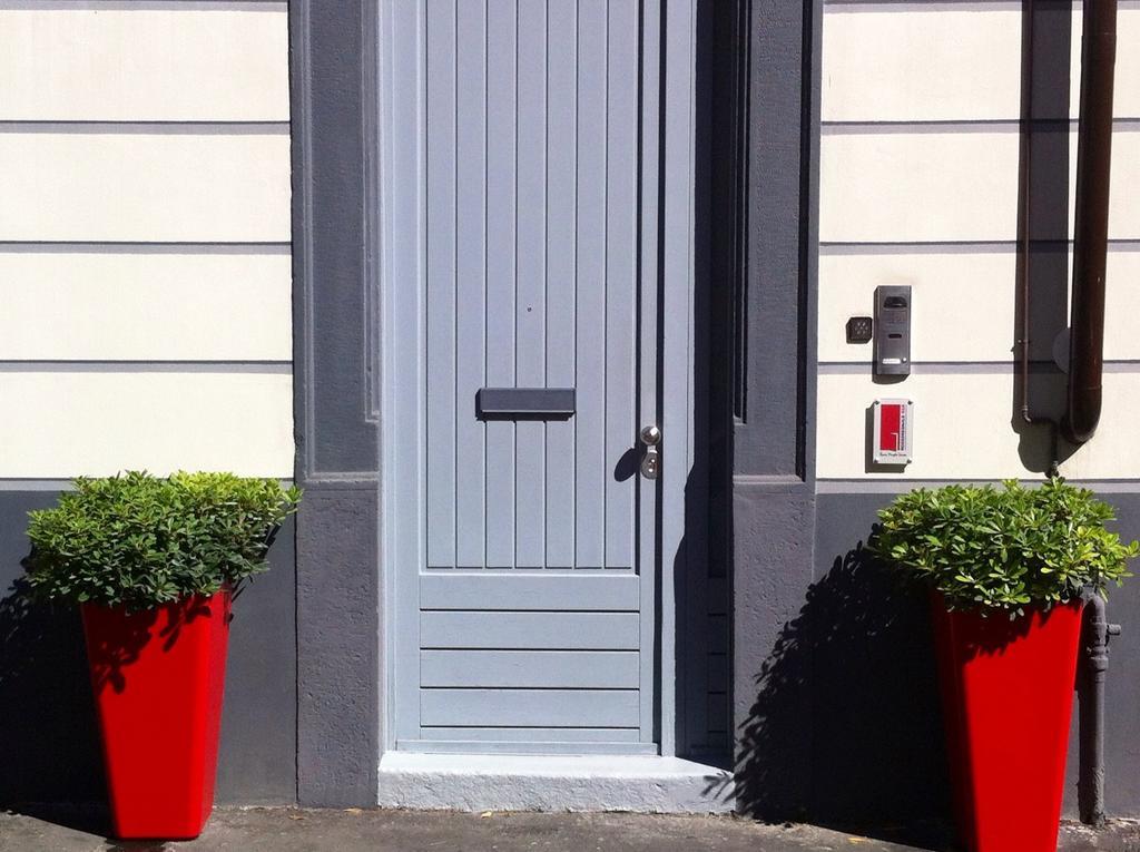 Rosso Segnale Milano Hotel Exterior photo