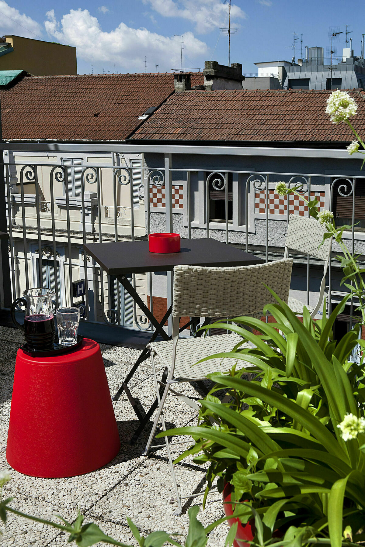 Rosso Segnale Milano Hotel Exterior photo