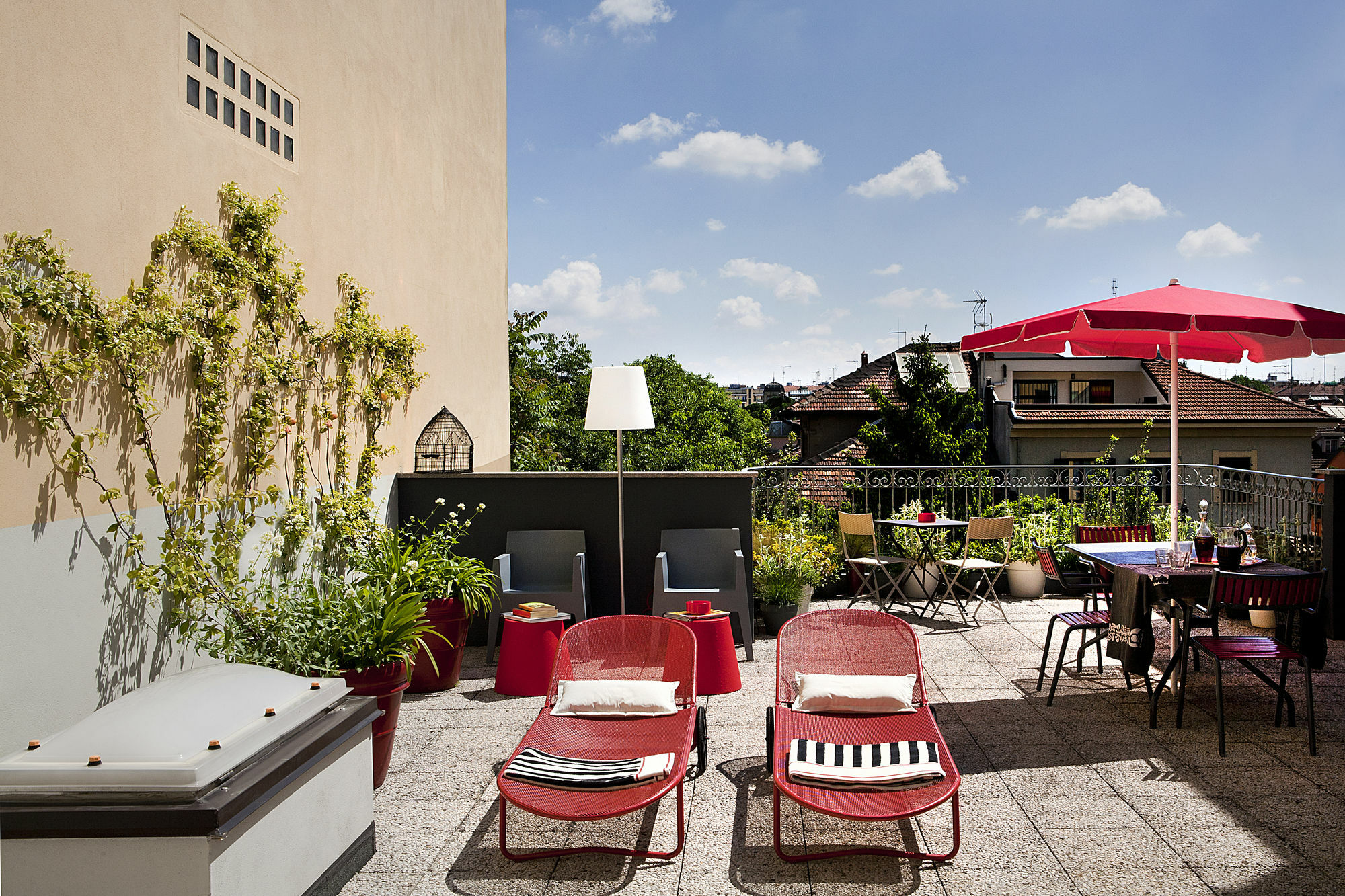 Rosso Segnale Milano Hotel Exterior photo